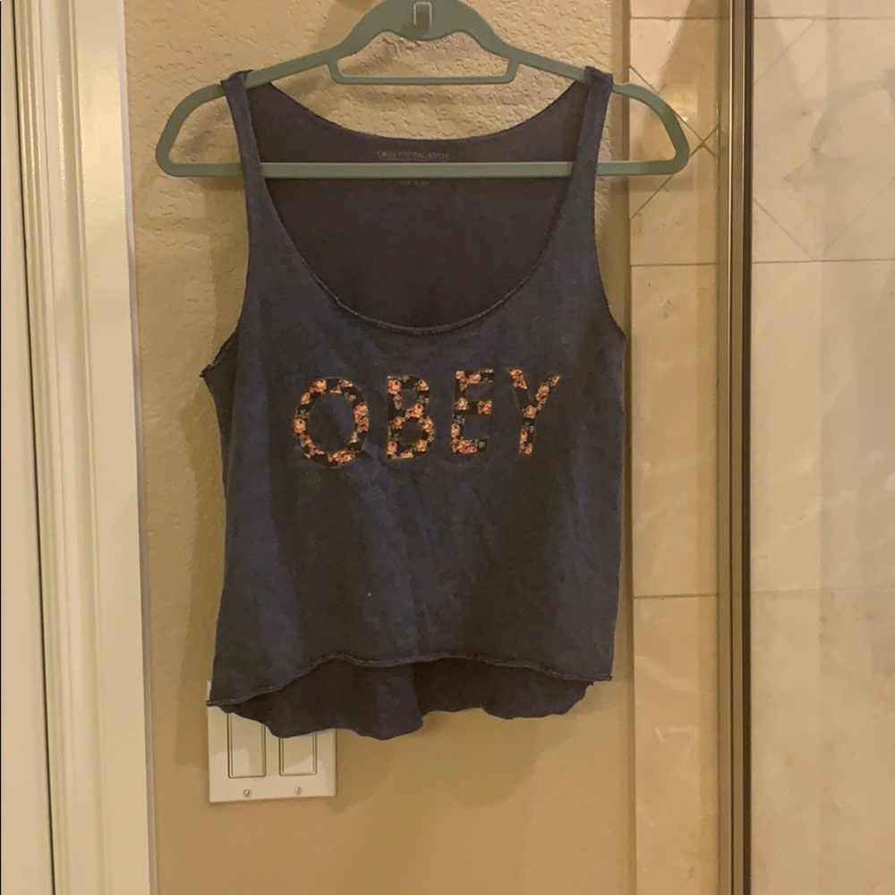 🎉HP🎉 x3 Obey Tank Top